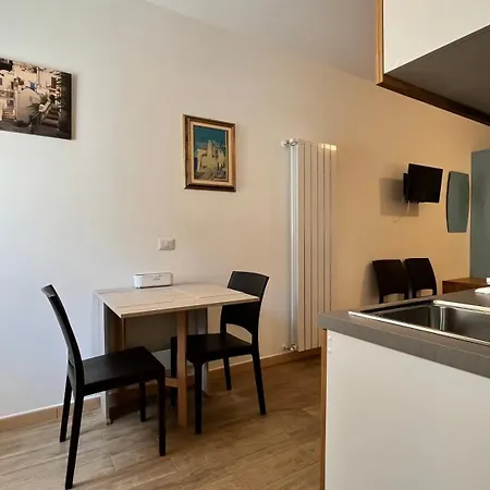 Residenza Montegrappa 페스키치