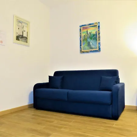 Residenza Montegrappa Апарт-отель Пескичи