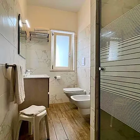 Residenza Montegrappa מלון דירות 4*