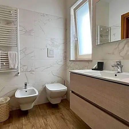 Residenza Montegrappa מלון דירות