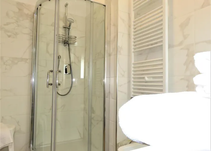 Residenza Montegrappa بيسْكيتْشّي