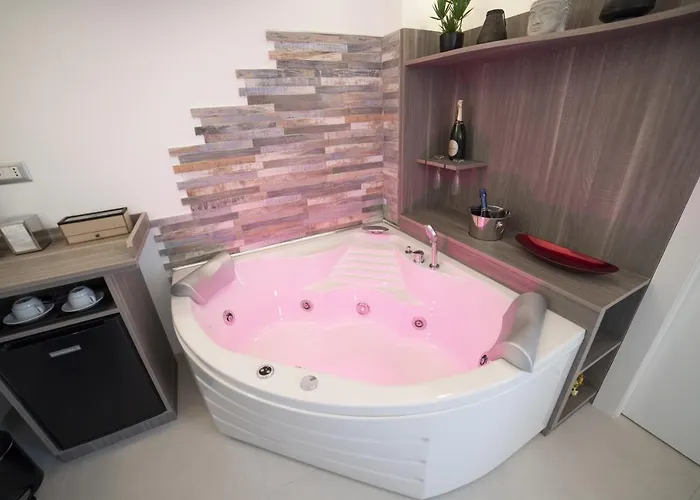 Residenza Montegrappa מלון דירות פסקיצ'י