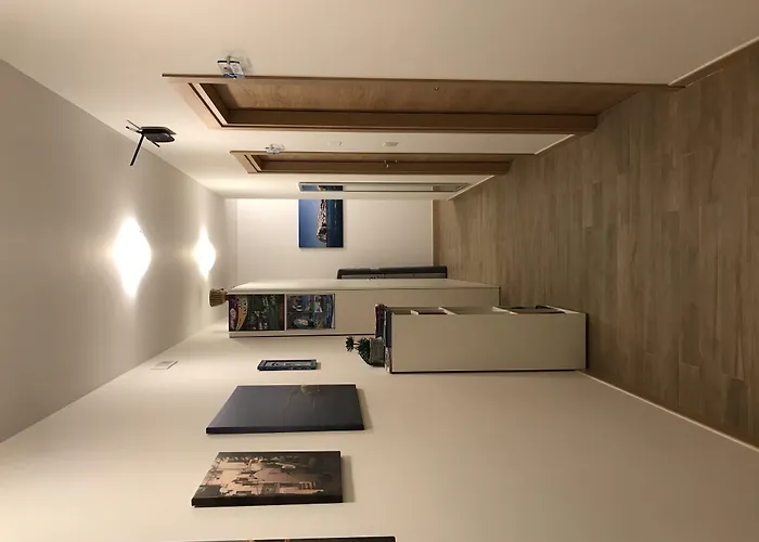 Residenza Montegrappa מלון דירות 4*