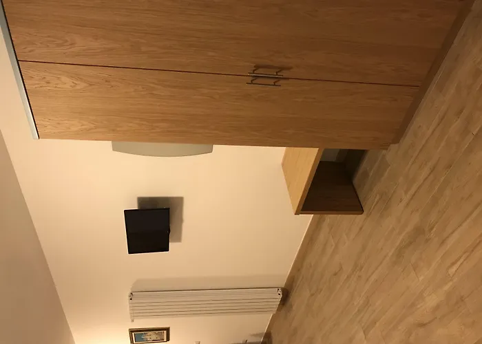 Residenza Montegrappa מלון דירות 4*