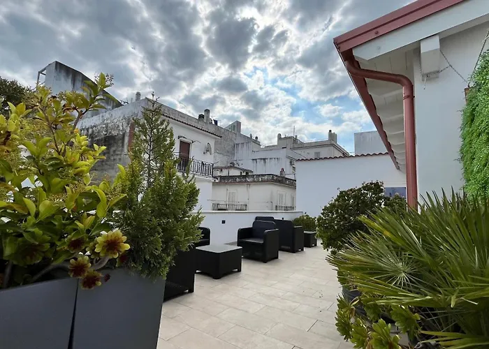 Residenza Montegrappa Apartmanhotel 4*